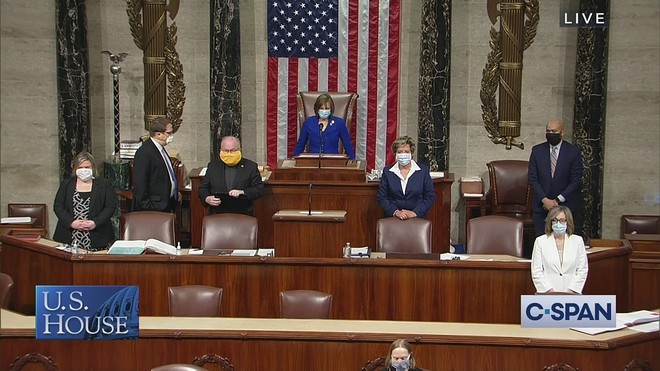 Congress meets wearing masks