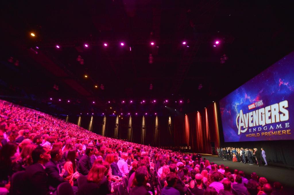 crowds at Avengers endgame premier